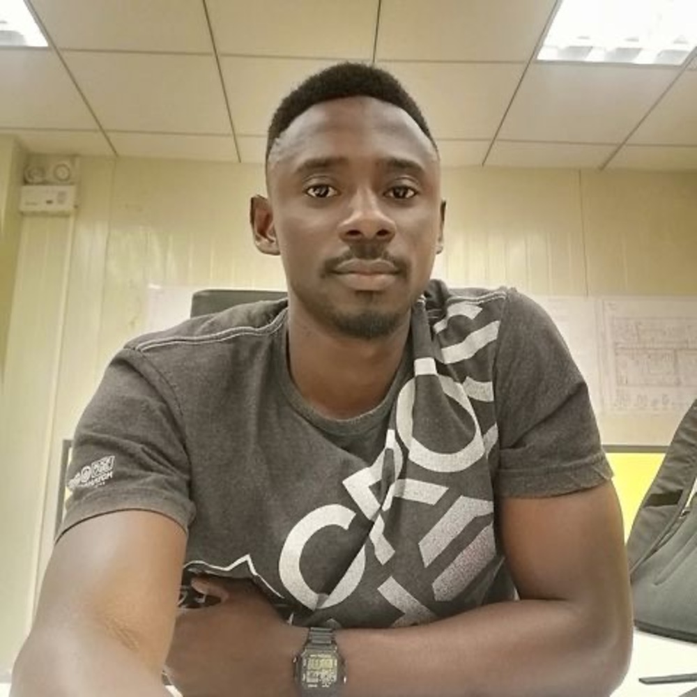 Meet your Posher, Ayodeji